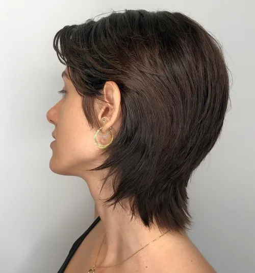 Elegant Short Mullet for Thick Locks