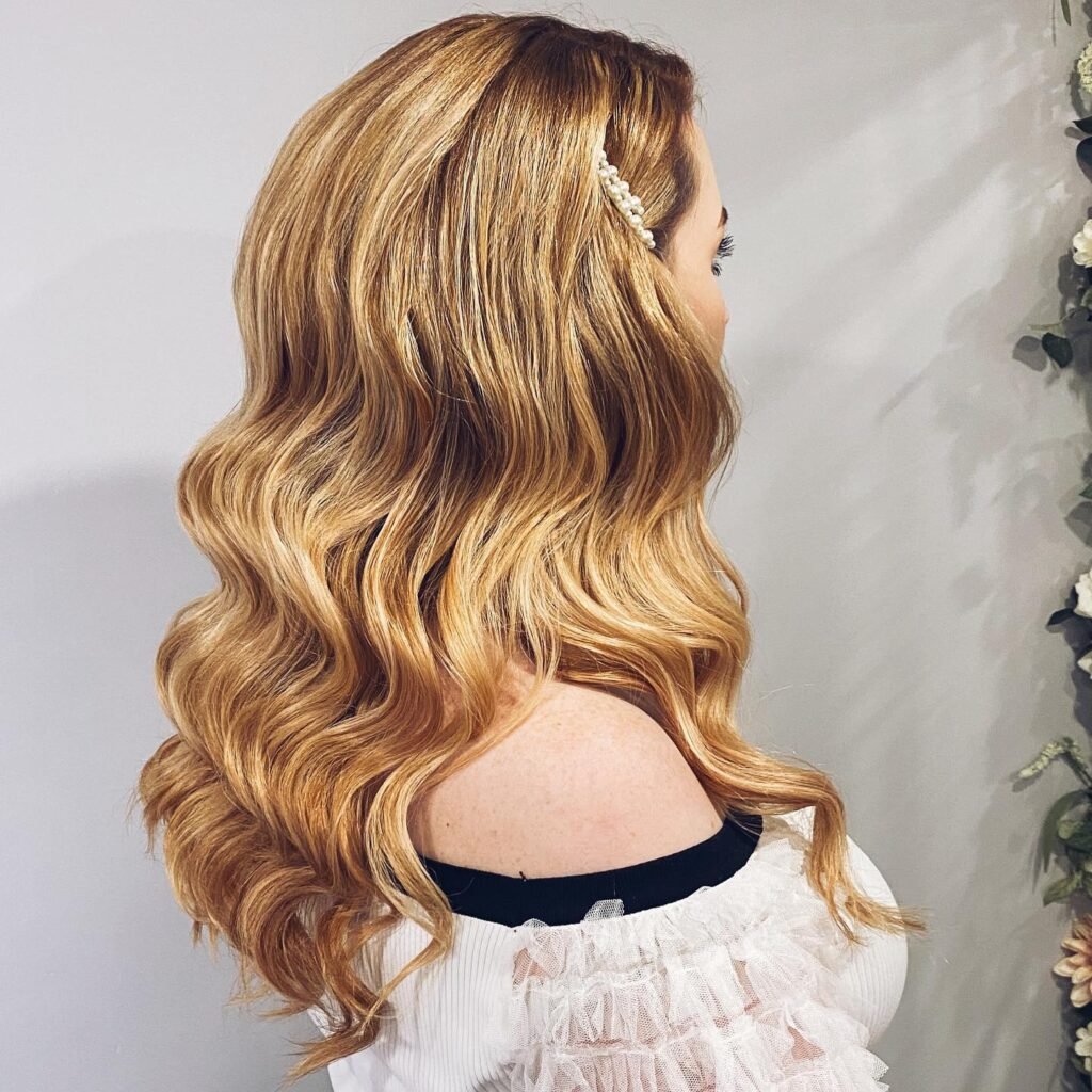 Hollywood Glam Waves