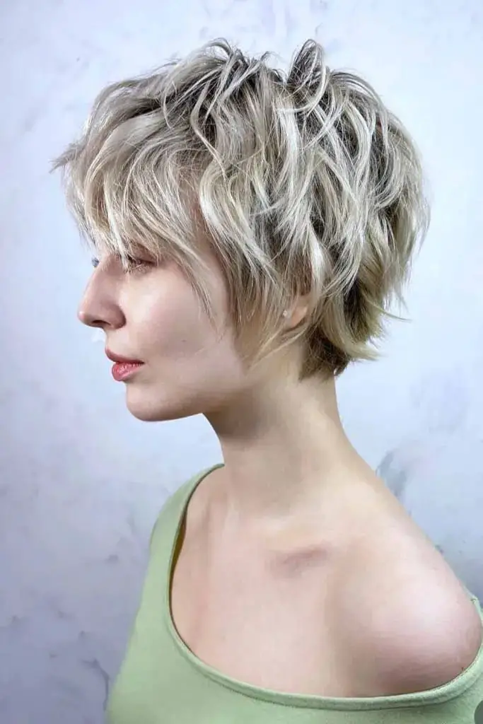  Wavy Bixie Ash Blonde Haircut
