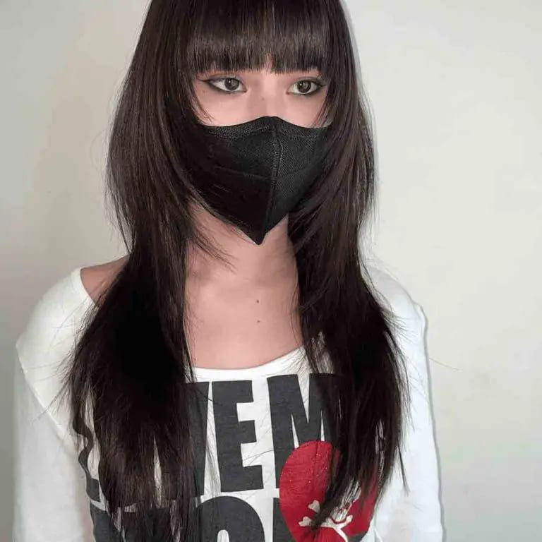  Korean Style Wolf Cut With Defined Bangs