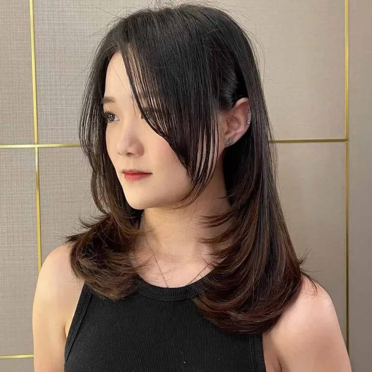  Medium Layered Korean Wolf Cut